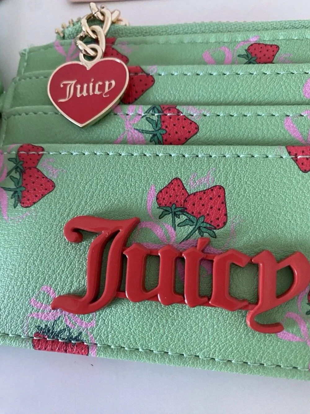 Juicy Couture‎ Sweet Strawberry Zip Card Case Wristlet Retro Green W/Coin Purse